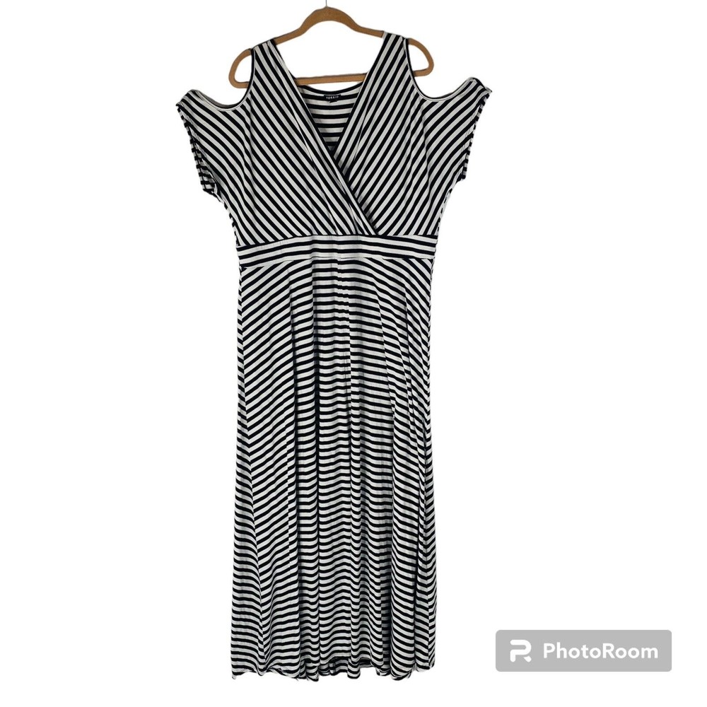 Torrid Sz 3 / 3X Black White Striped Cold Shoulder Long Maxi Dress